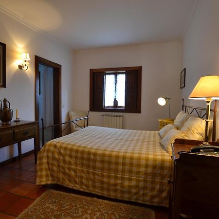 Quinta De Cima De Eiriz Guest House Guimarães Eksteriør bilde