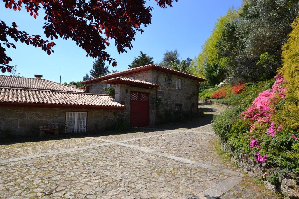 Quinta De Cima De Eiriz Guest House Guimarães Eksteriør bilde